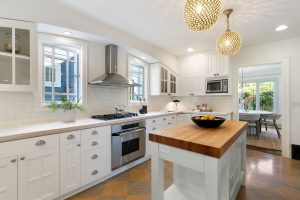 3829 45th ave sw Seattle, WA 98116