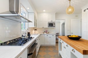 3829 45th ave sw Seattle, WA 98116