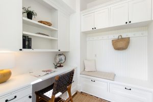 3829 45th ave sw Seattle, WA 98116