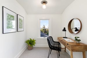 3829 45th ave sw Seattle, WA 98116