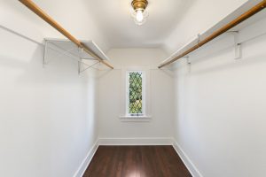 3829 45th ave sw Seattle, WA 98116