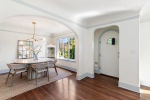 3829 45th ave sw Seattle, WA 98116