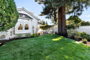 3829 45th ave sw Seattle, WA 98116
