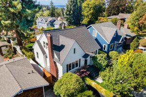 3829 45th ave sw Seattle, WA 98116