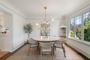 3829 45th ave sw Seattle, WA 98116
